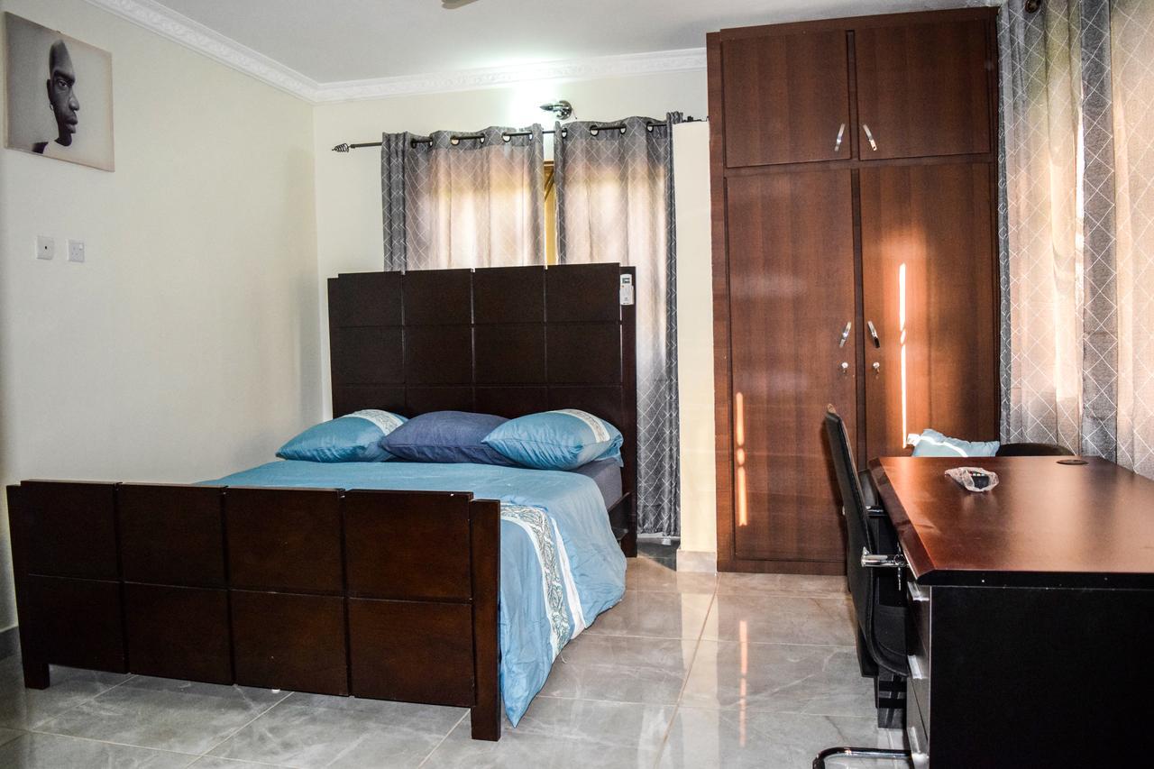 3A'S Guest House Akosombo 外观 照片