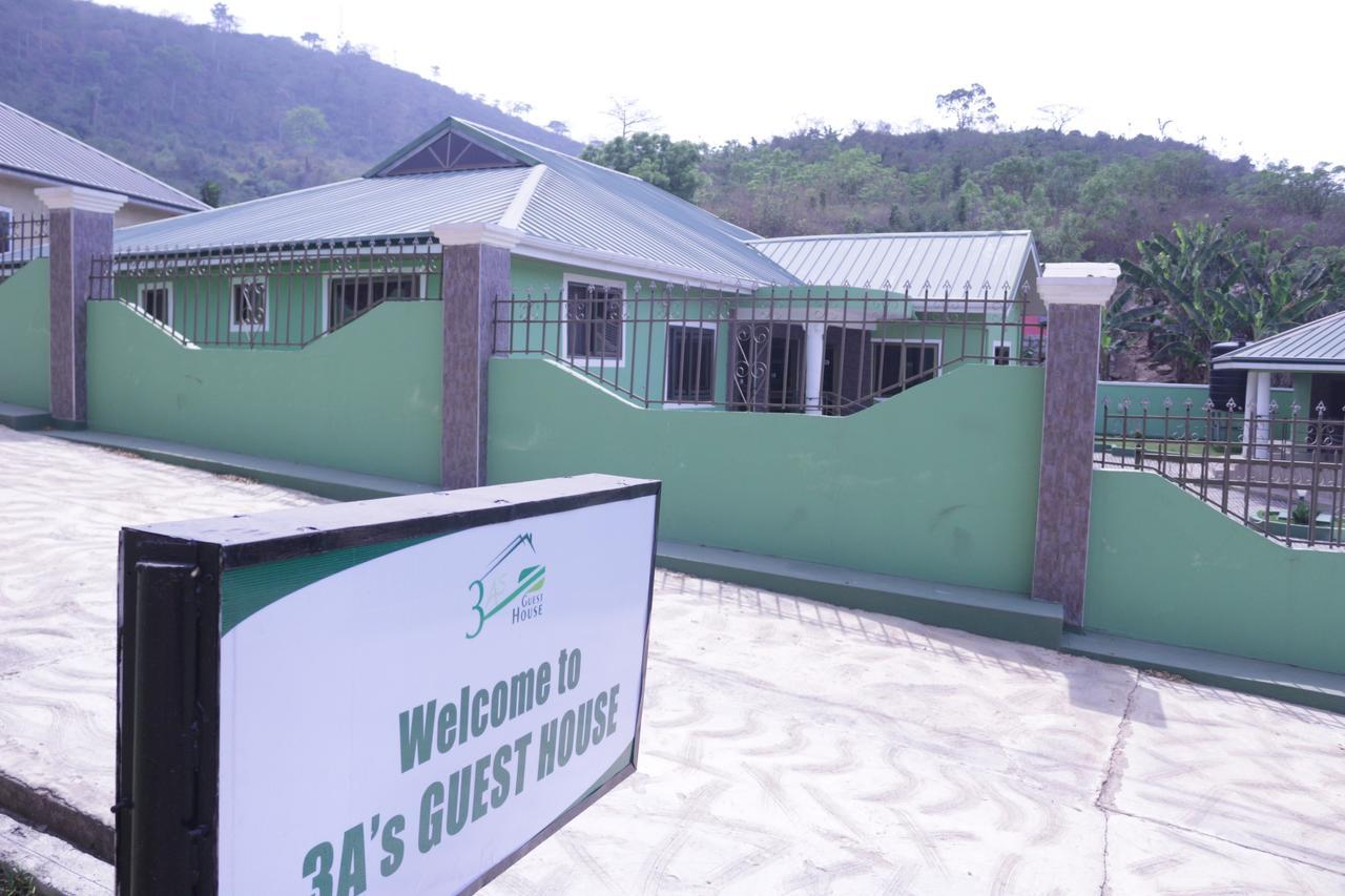 3A'S Guest House Akosombo 外观 照片