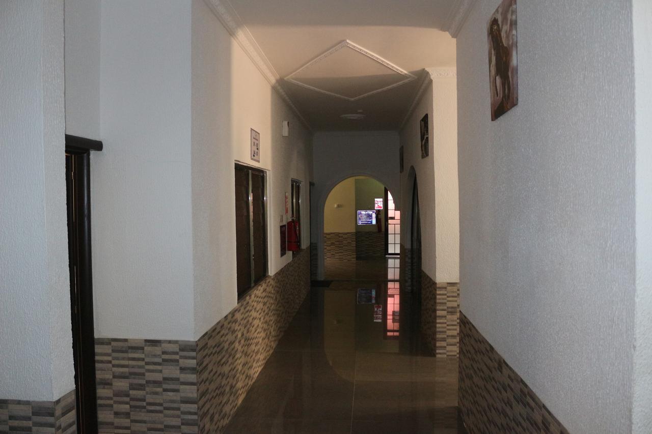 3A'S Guest House Akosombo 外观 照片